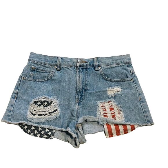 Forever 21 Stars and Stripes American Flag Denim Cutoff Shorts - Size 27 - Picture 3 of 13
